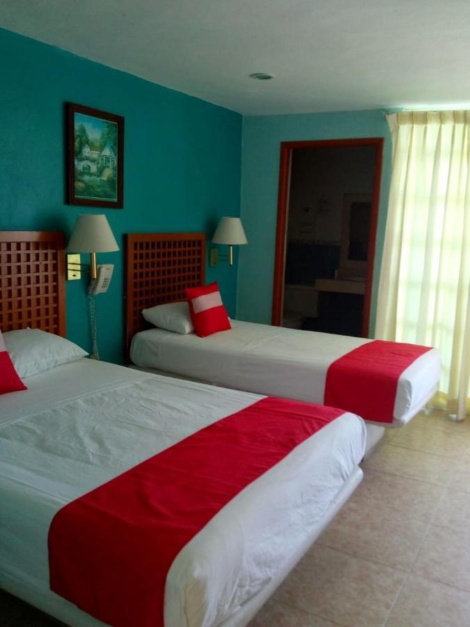 Hotel Gandhi Chetumal Ngoại thất bức ảnh