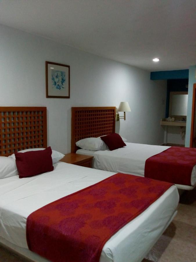 Hotel Gandhi Chetumal Ngoại thất bức ảnh