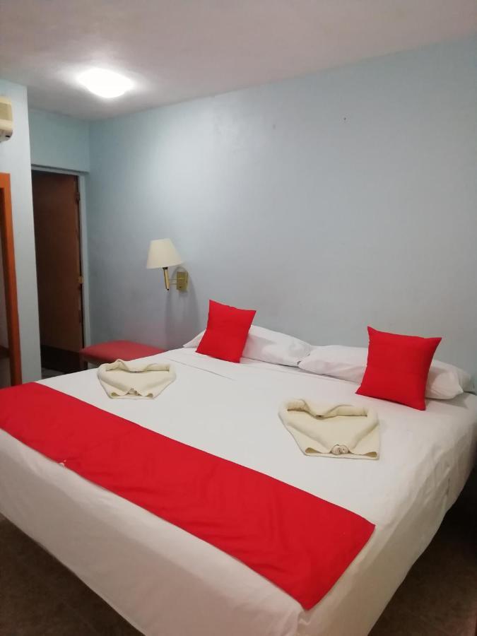 Hotel Gandhi Chetumal Ngoại thất bức ảnh