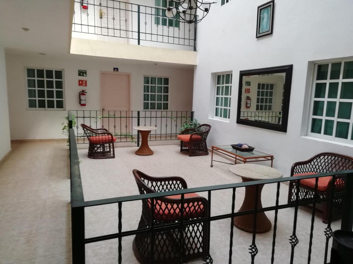 Hotel Gandhi Chetumal Ngoại thất bức ảnh