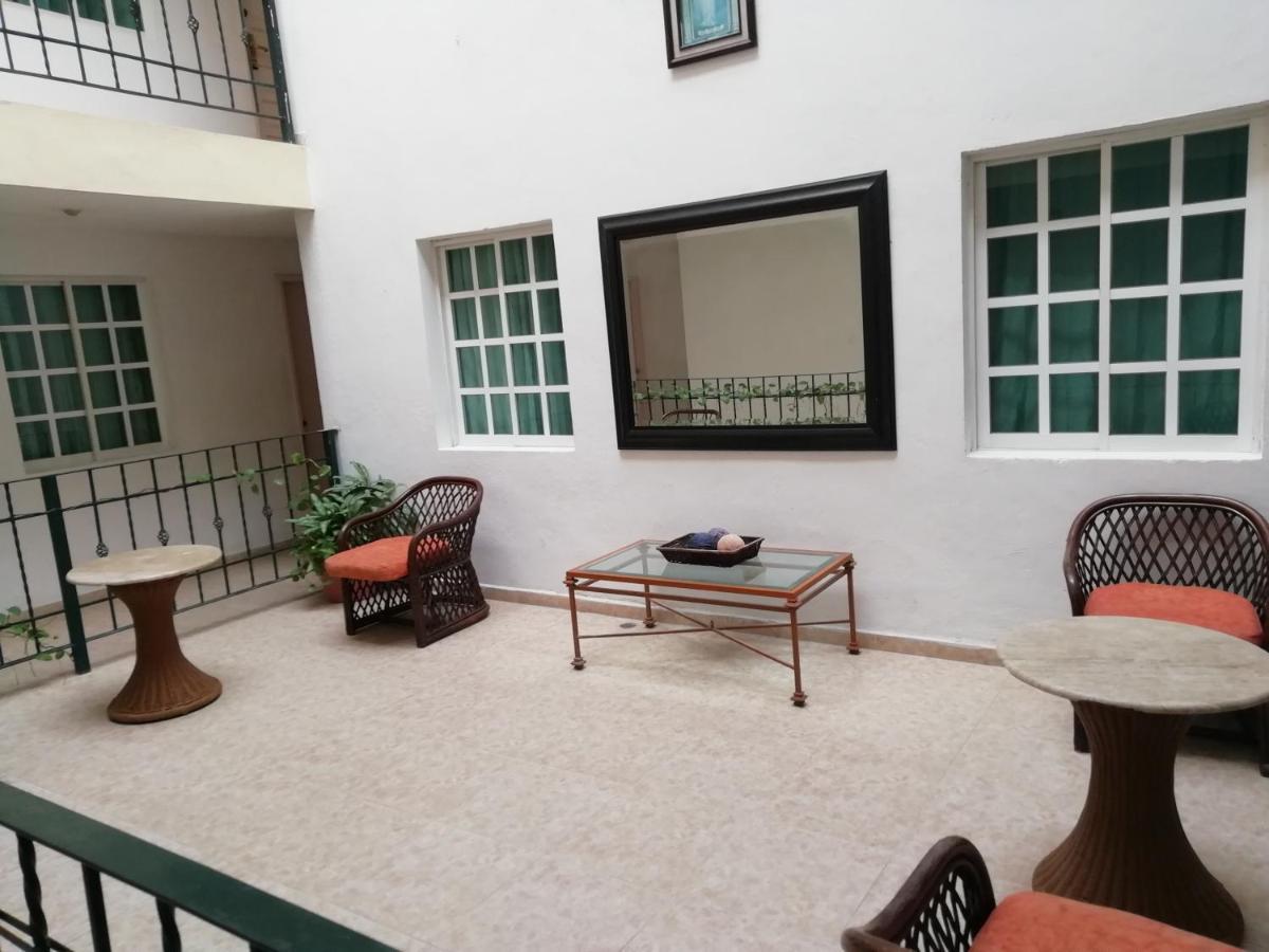 Hotel Gandhi Chetumal Ngoại thất bức ảnh